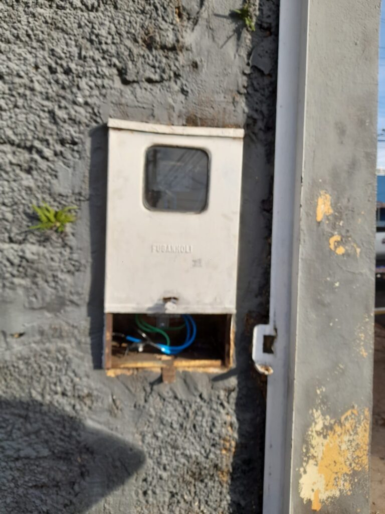 Serviço de Elétrica