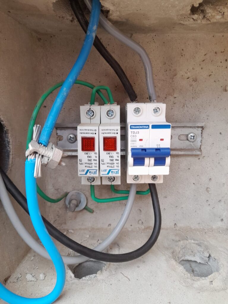 Serviço de Elétrica